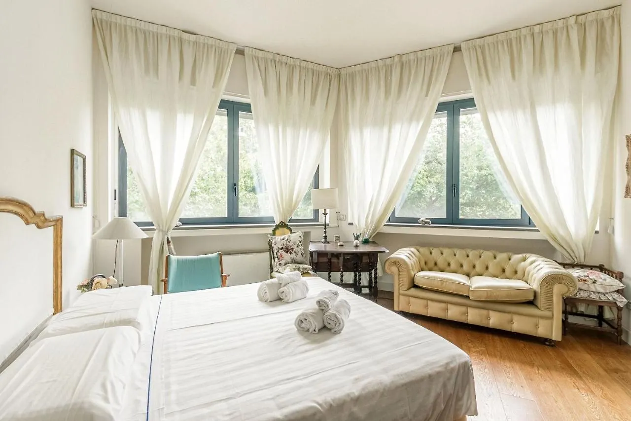 Conca Del Naviglio One Bedroom By Halldis ميلان شقة